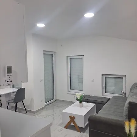 Апартаменты Centar *